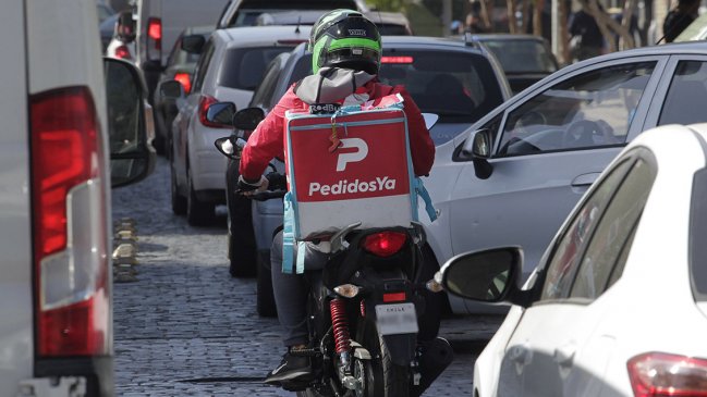 Trabajadores de aplicación de delivery acusan empeoramiento de condiciones laborales
