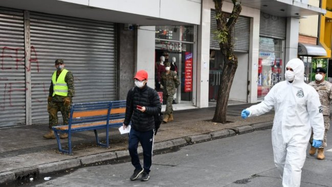 Chillán: Joven infectado fue detenido comprando en una farmacia