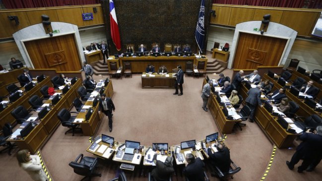 Tras presiones transversales, proyecto que limita reelección avanza en el Senado