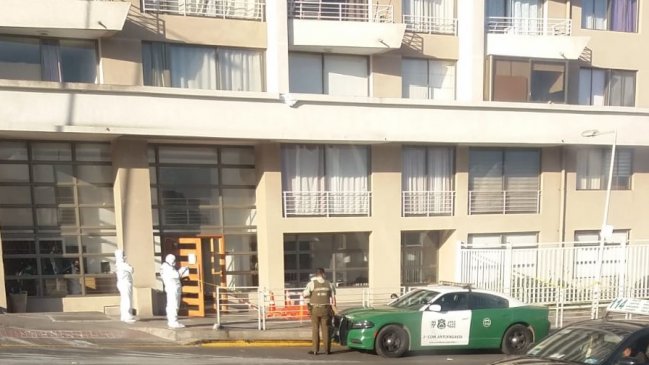 Hombre murió tras caer desde edificio en Antofagasta: estaba amarrado de pies y manos