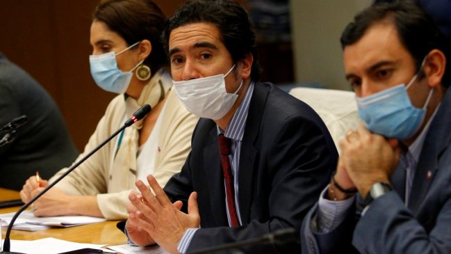 Comisión aprobó que empresas que se acojan a Ley de Protección del Empleo no puedan repartir utilidades