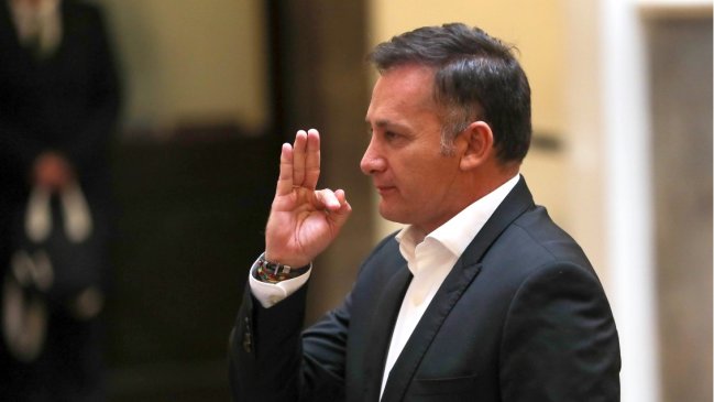 Dos ministros bolivianos en cuarentena por casos positivos de Covid-19 en sus familias