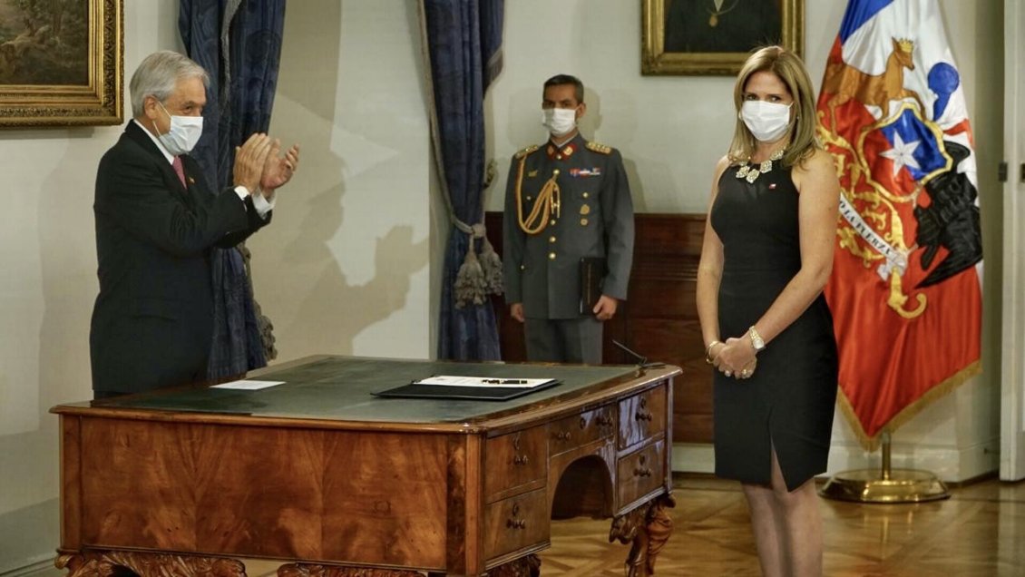 Nueva ministra de la Mujer y Equidad de Género asume en medio de amplias críticas