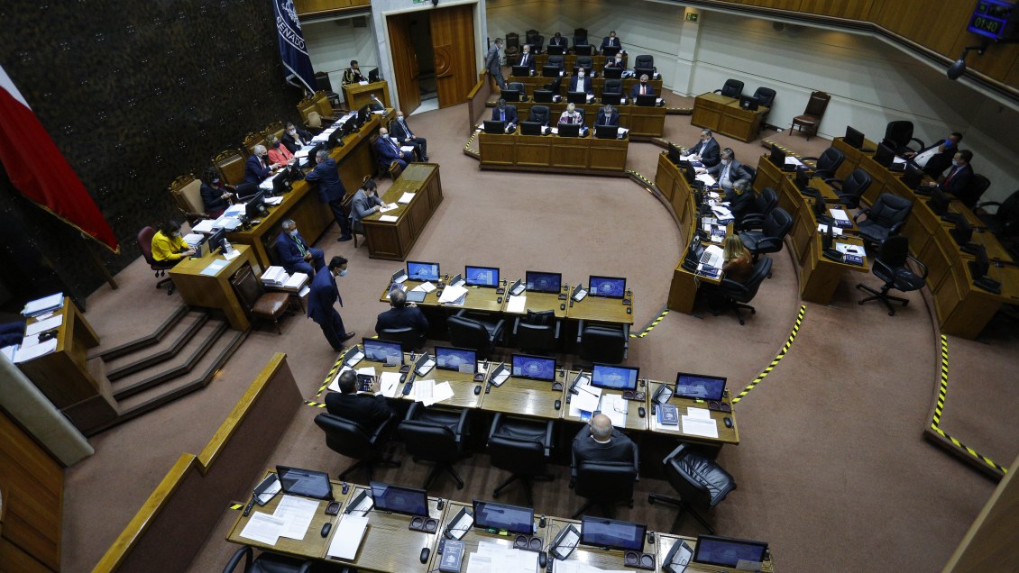 Senado despachó Ingreso Familiar de Emergencia sin mecanismo para distribuir montos