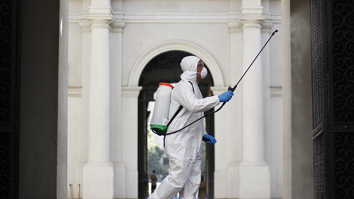 Funcionario de La Moneda dio positivo por Covid-19