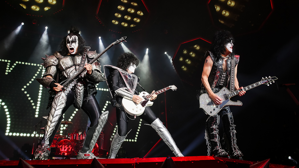 KISS escuchará a 