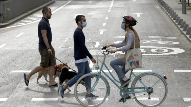 Número de fallecidos diarios en España por Covid-19 llegó a su nivel más bajo desde el 18 de marzo