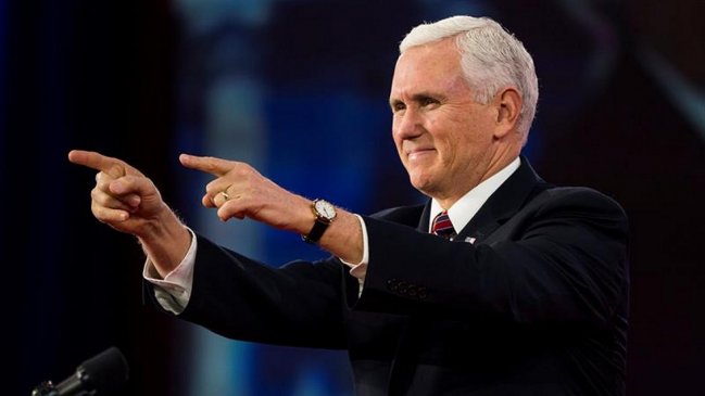 Mike Pence no entrará en cuarentena pese a que su portavoz dio positivo por Covid-19