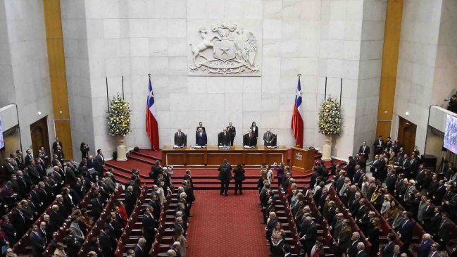 Alcalde de Valparaíso pide que la Cuenta Pública se haga en Santiago