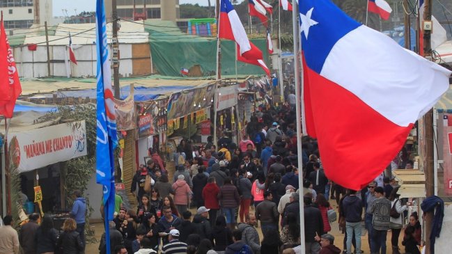 Minsal y suspensión de fondas: Es difícil anticipar la situación de septiembre