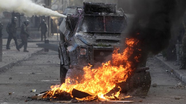 Estallido social: Imputado arriesga hasta 24 años de cárcel por fabricar y lanzar bombas molotov