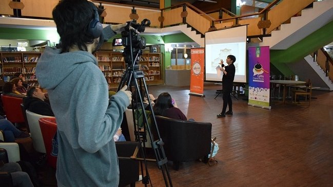 Cafés científicos UdeC no paran y seguirán vía streaming