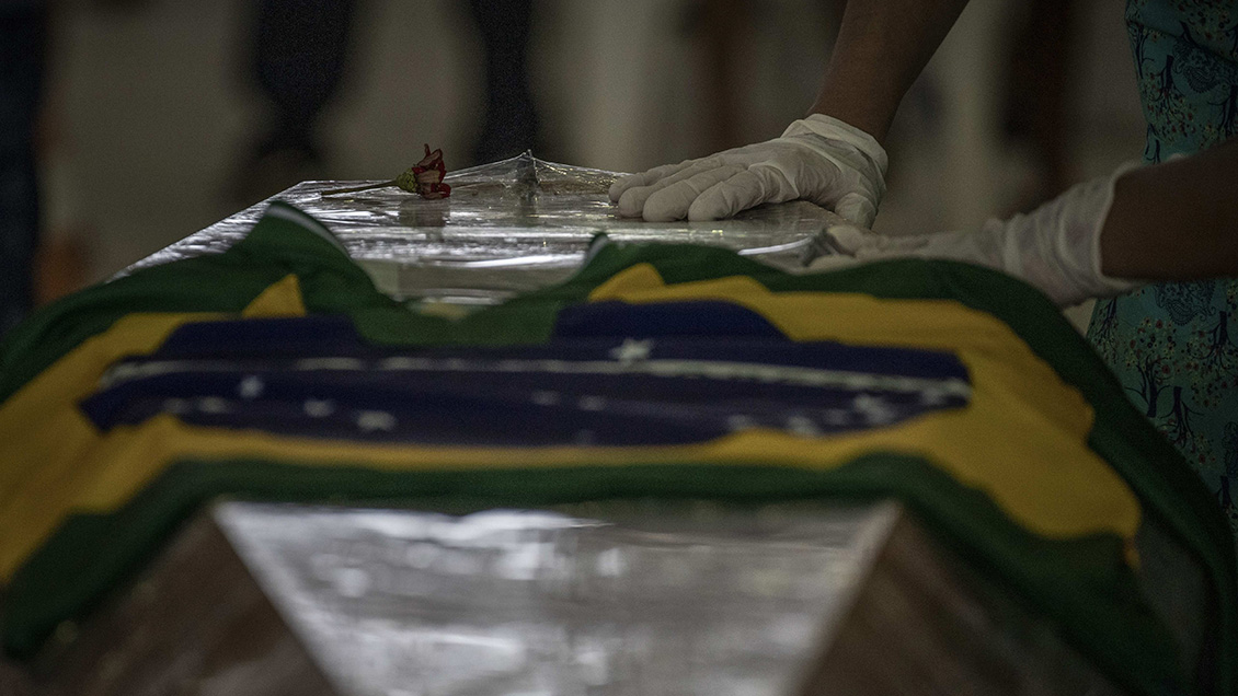 El desastre en Brasil se acerca a los niveles europeos: 844 muertes en 24 horas