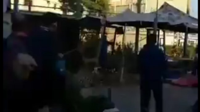 Internos muestran imágenes del motín de la cárcel de Colina