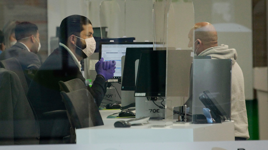 Diputados RN proponen que bancos no accedan a Dicom mientras dure la crisis