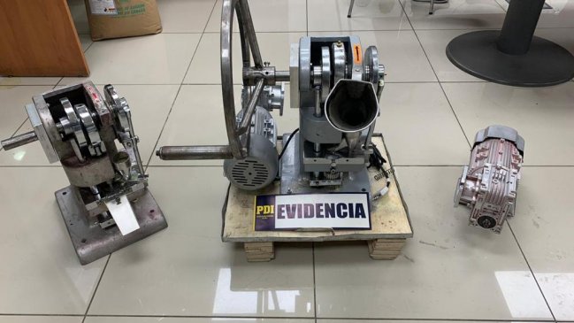 Masivo operativo policial desarticuló banda que fabricaba éxtasis