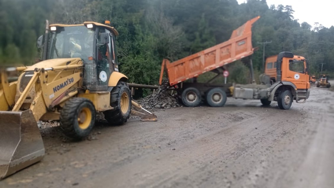 Sistema frontal: Lluvias mantienen a cientos de familias aisladas y a una persona desaparecida