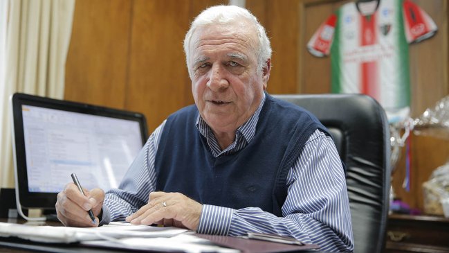Alcalde de Ñuñoa inició cuarentena tras contacto con funcionario municipal contagiado