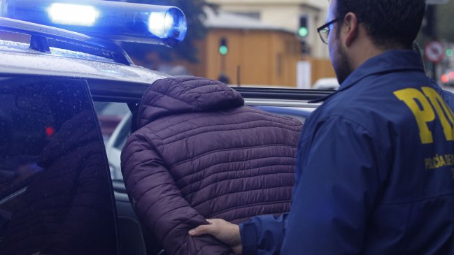 PDI detuvo a falso carabinero que integraba banda de asaltantes en Valparaíso