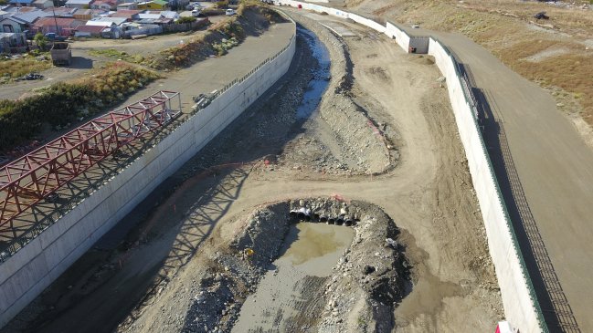 Punta Arenas: Avanzan obras de Mejoramiento Integral del Río Las Minas