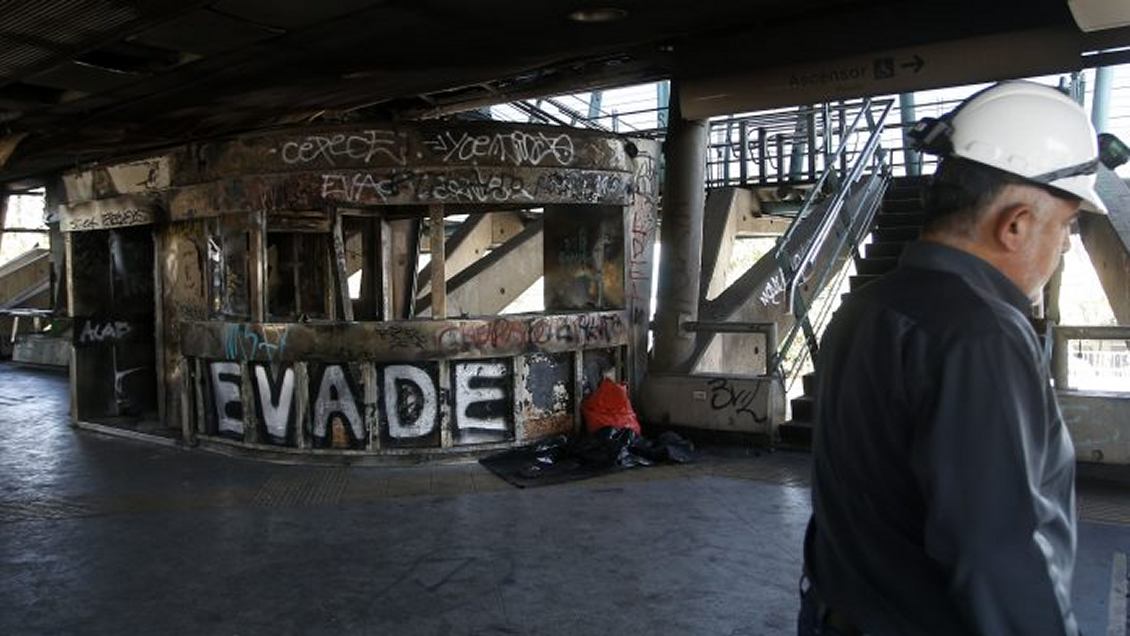 En prisión preventiva quedaron 2 imputados por daños en el Metro durante octubre