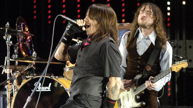 Lollapalooza publica en YouTube show de Red Hot Chili Peppers con John Frusciante
