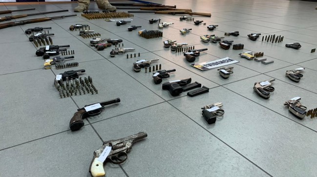 Más de 50 armas de fuego sin inscripción fueron incautadas por la PDI en Arica