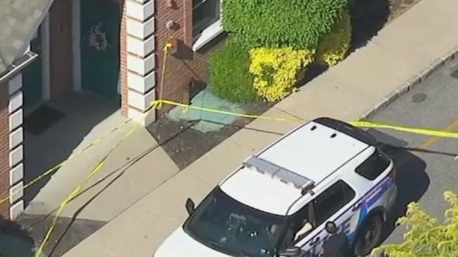 Hijo asesinó a su padre en medio de llamada por Zoom