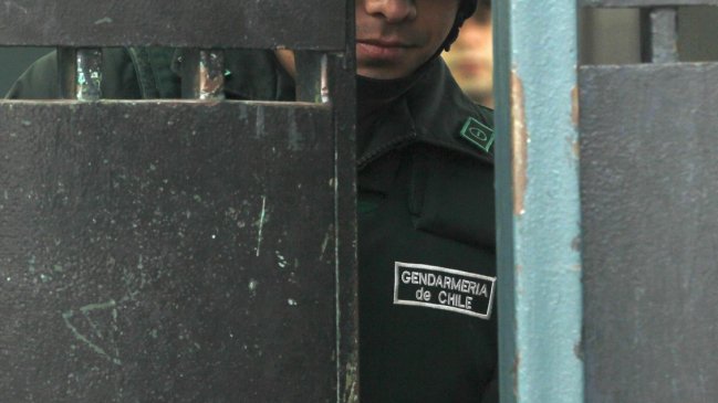 Gendarmes critican ingreso excepcional de visitas a reos mapuche en cárcel de Lebu