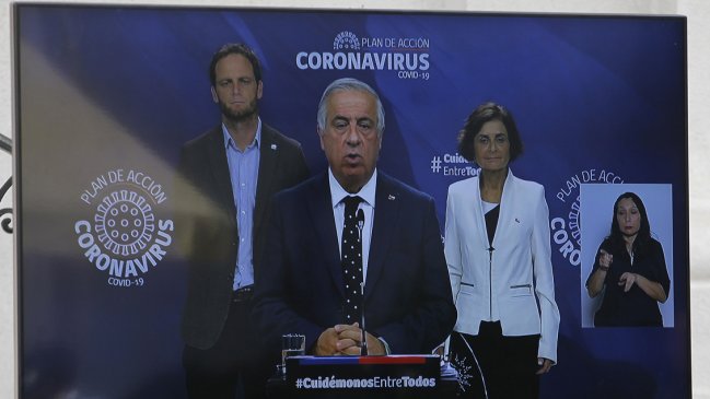 Encuesta: Siete de cada diez chilenos no confían en la información del Gobierno sobre el Covid-19