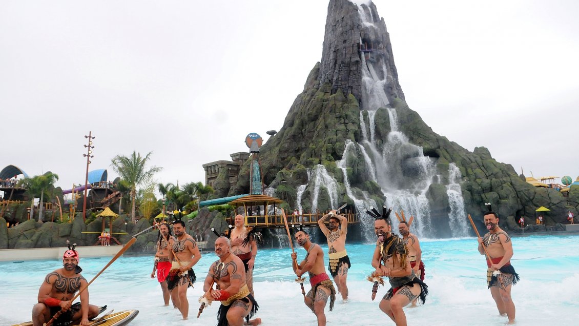 Universal Orlando busca reabrir en junio con menos capacidad y uso de máscara