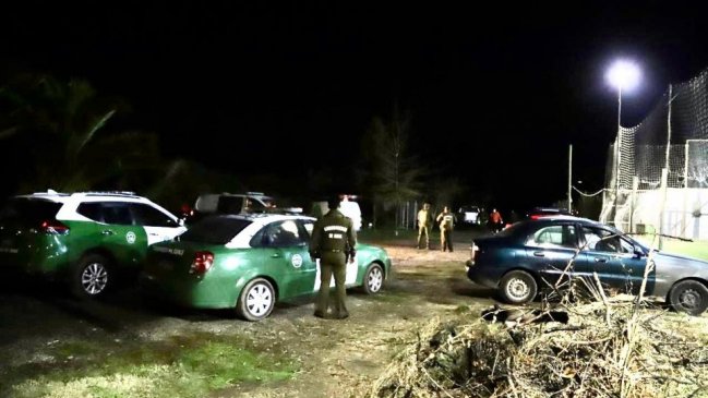 Detienen a once amigos que fueron sorprendidos jugando una “pichanga” de futbolito en San Fernando