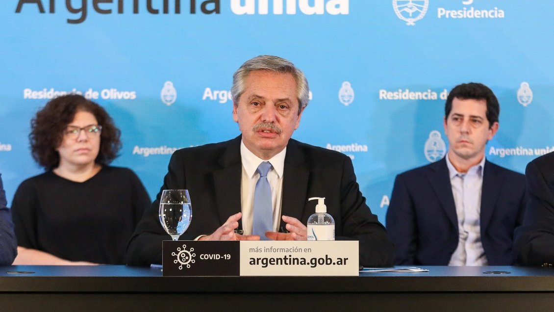 Gobierno argentino se disculpa por error en los datos de mortalidad entregados de Chile