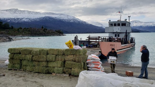 Entregan ayuda a habitantes de sectores aislados de la Región de Aysén