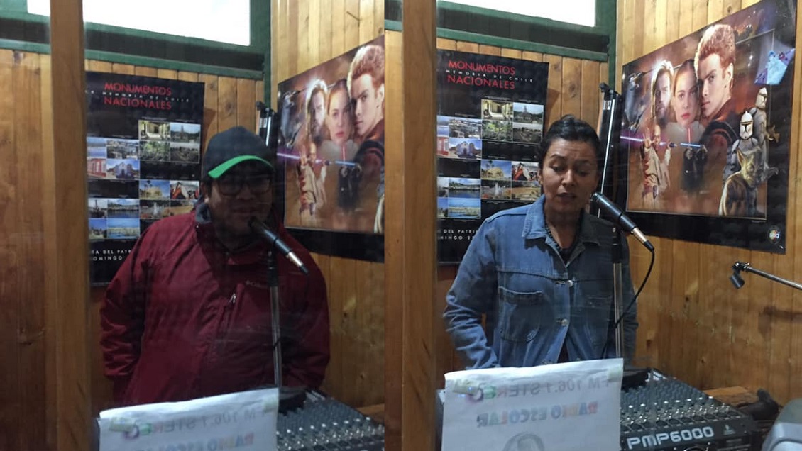 Profesora rural hace programa de radio para sus alumnos: 