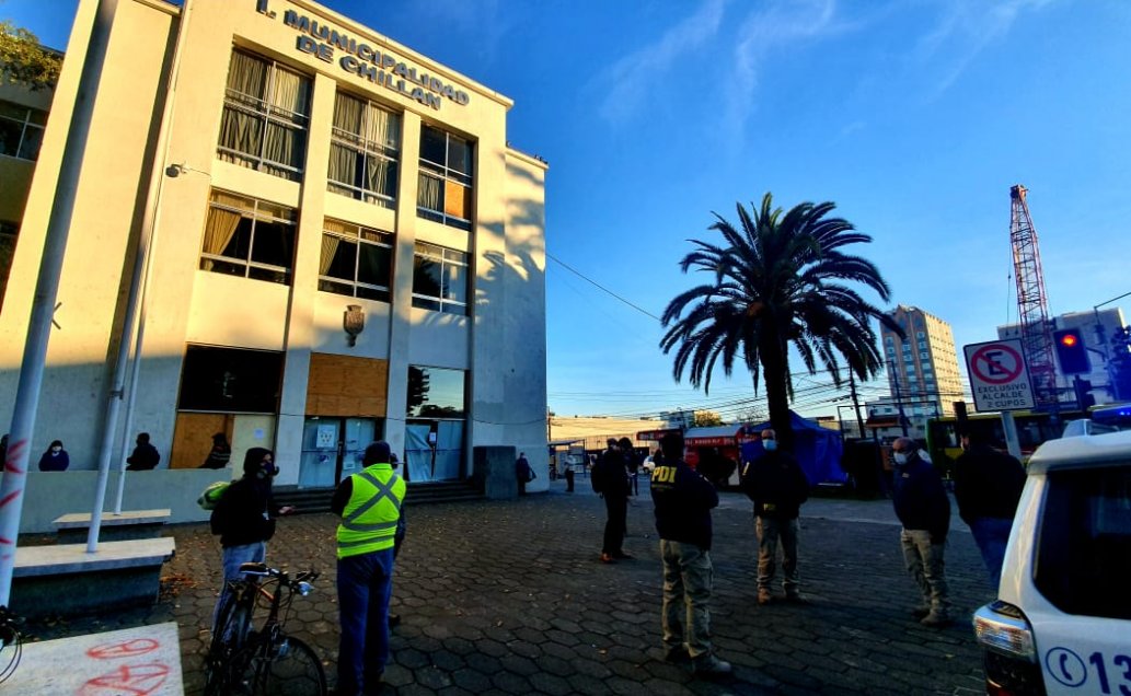 Seis concejales de Chillán presentaron una querella contra imputados en caso 