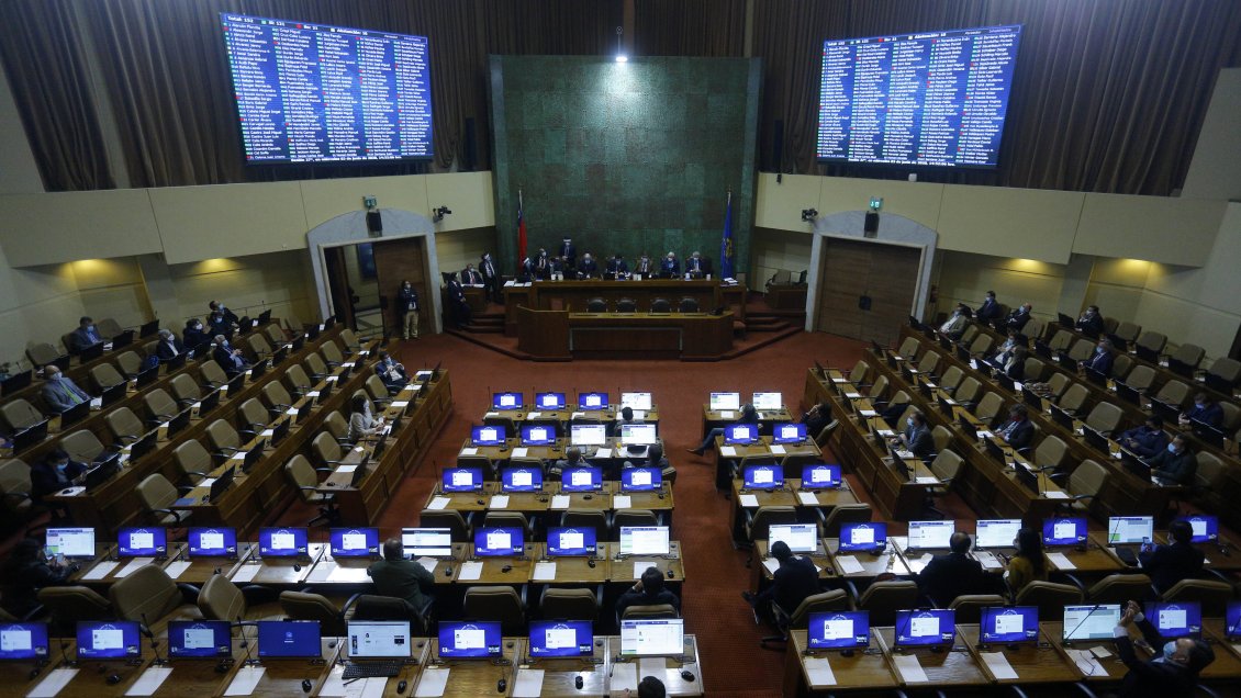 Así fue la histórica votación que limitó la reelección de las autoridades