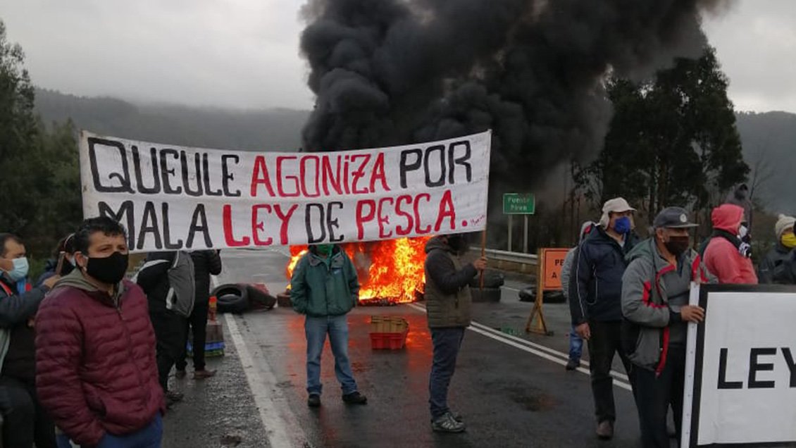Queule: Pescador quedó herido por impacto de bomba lacrimógena y otro recibió decenas de perdigones