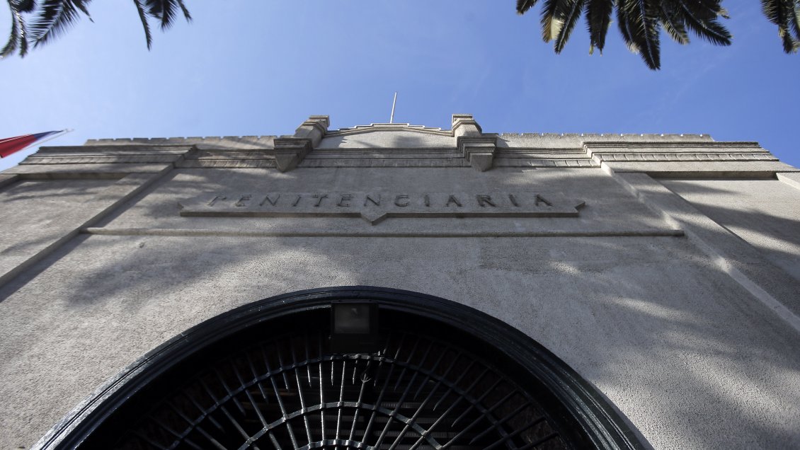 Gendarmería confirmó la primera muerte de un reo por Covid-19