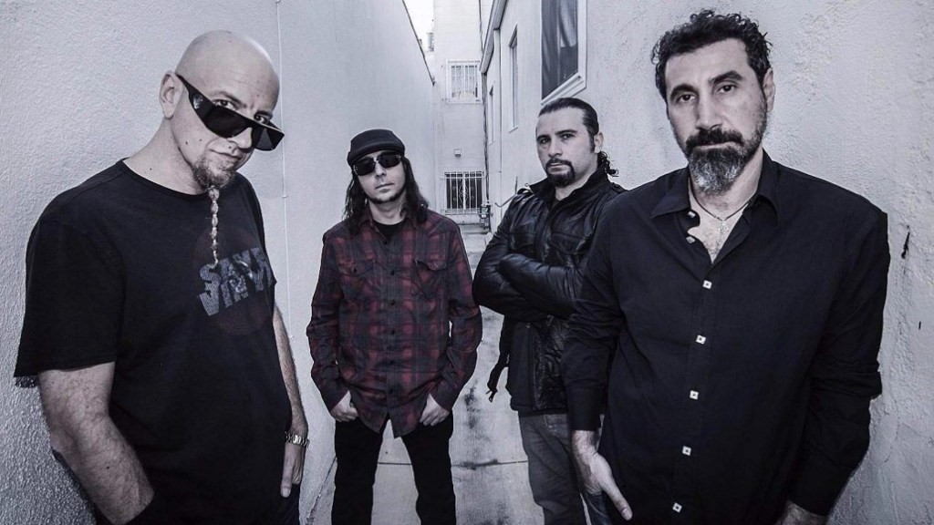 Miembro de System of a Down sorprende con apoyo a Donald Trump