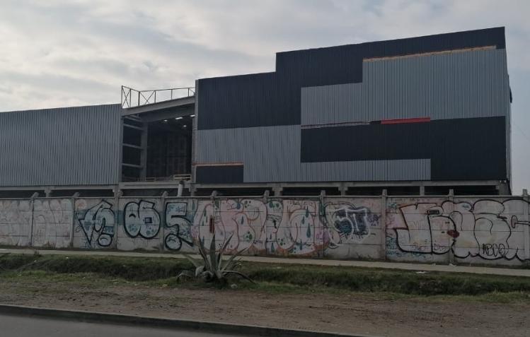 Se confirmó brote de Covid-19 en construcción de nuevo mall de Talca