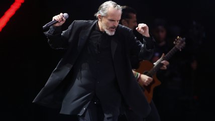 Bosé compartió video conspirativo del Covid-19: 