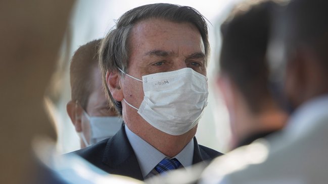 Bolsonaro imita a Trump y amenaza romper con la OMS: Brasil ya tiene 35 mil muertos