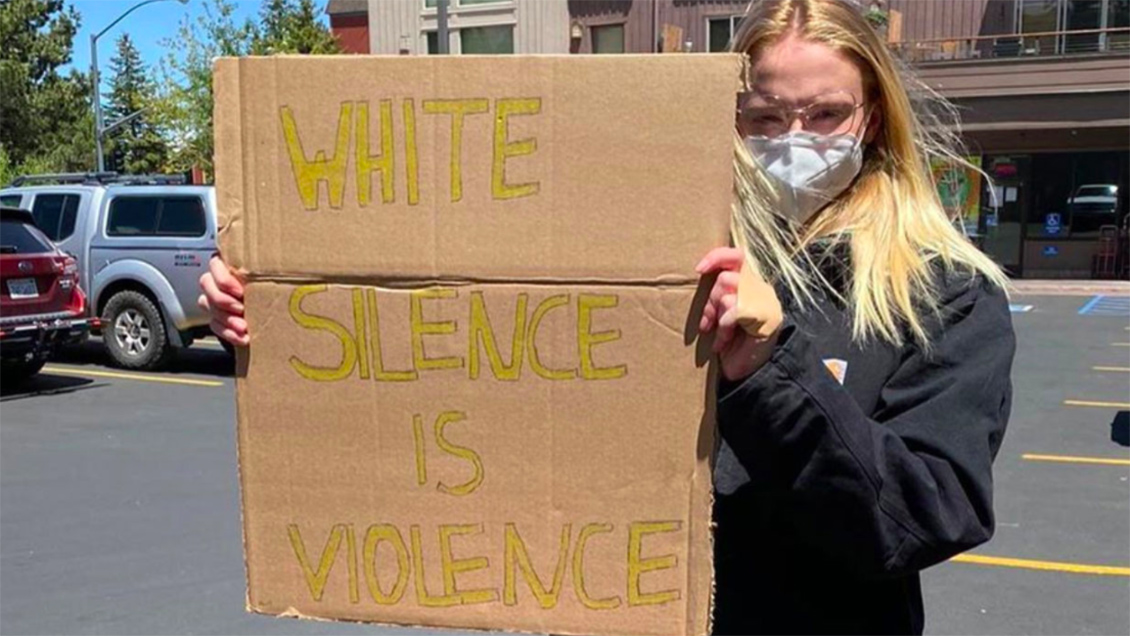 Sophie Turner respondió a hombre que pidió fin a la violencia en Estados Unidos