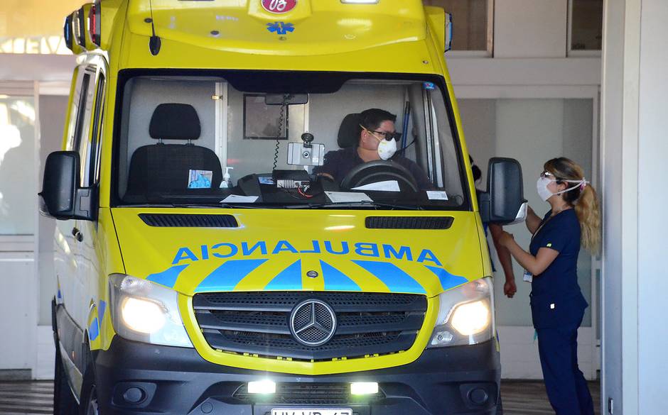 Trasladan a cuatro pacientes Covid desde Santiago al Hospital Regional de Copiapó