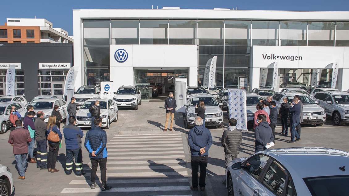 Salud a tu casa: Entregan vehículos a municipios para ayudar en la emergencia de Covid-19