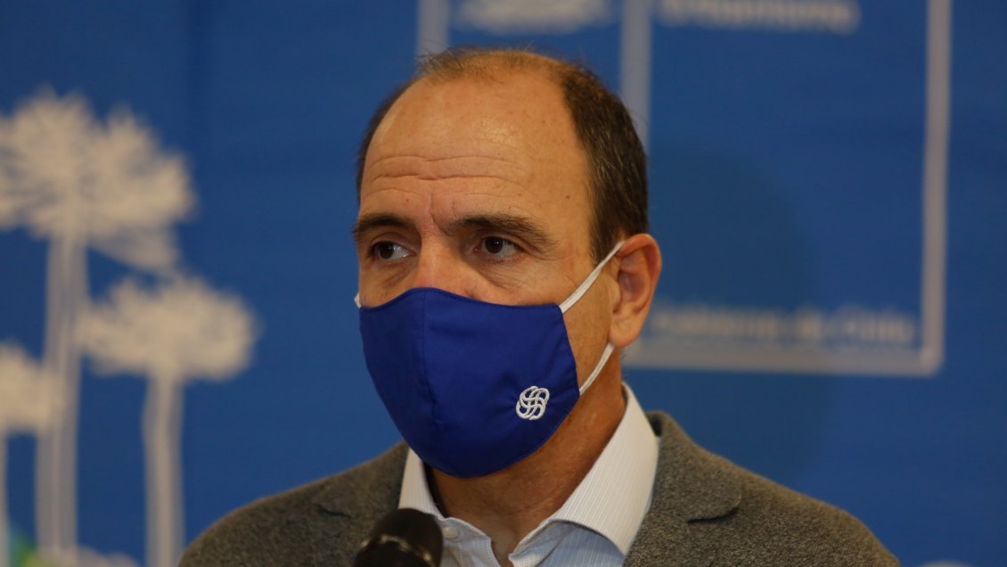 Ministro Monckeberg: Hay consenso para aumentar Ingreso Familiar de Emergencia