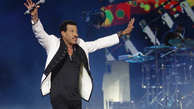 Disney prepara una cinta musical basada en las canciones de Lionel Richie