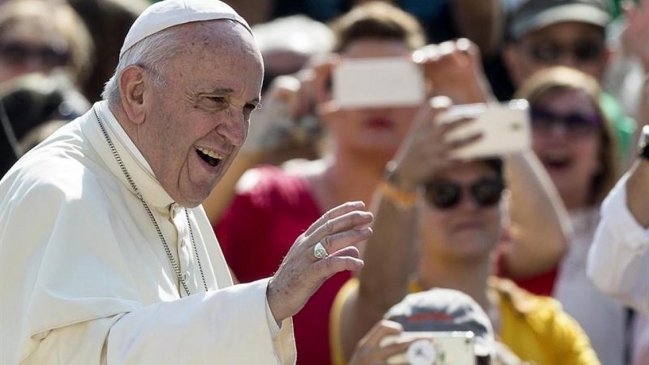 Papa Francisco pide protección para los migrantes libios en medio de la pandemia