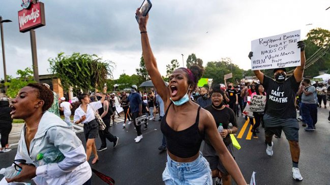 Atlanta exige justicia tras homicidio de otro joven negro a manos de policía